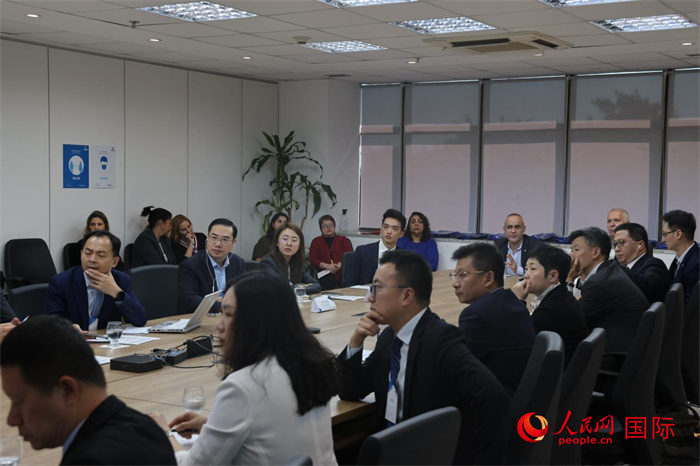 與會代表參與座談交流。人民網記者 時元皓攝