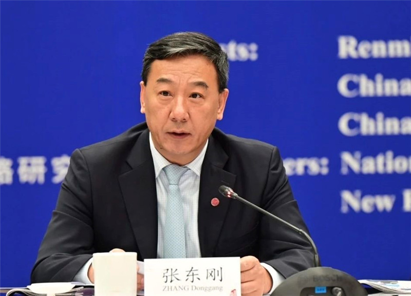 中國人民大學(xué)黨委書記、國家發(fā)展與戰(zhàn)略研究院理事長張東剛作論壇開幕致辭。主辦方供圖