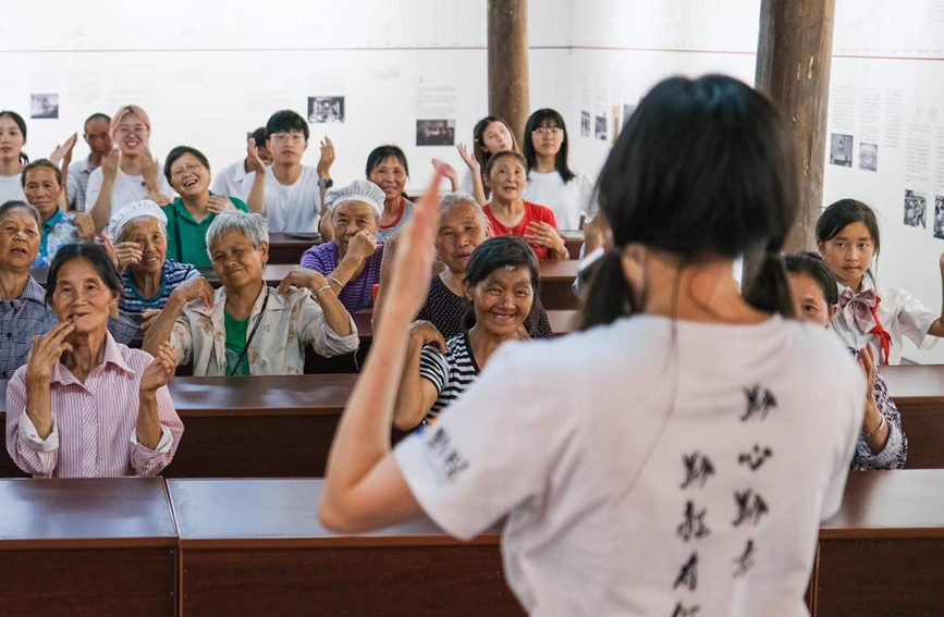 天津大學(xué)實(shí)踐隊(duì)開(kāi)展暑期社會(huì)實(shí)踐。天津大學(xué)供圖