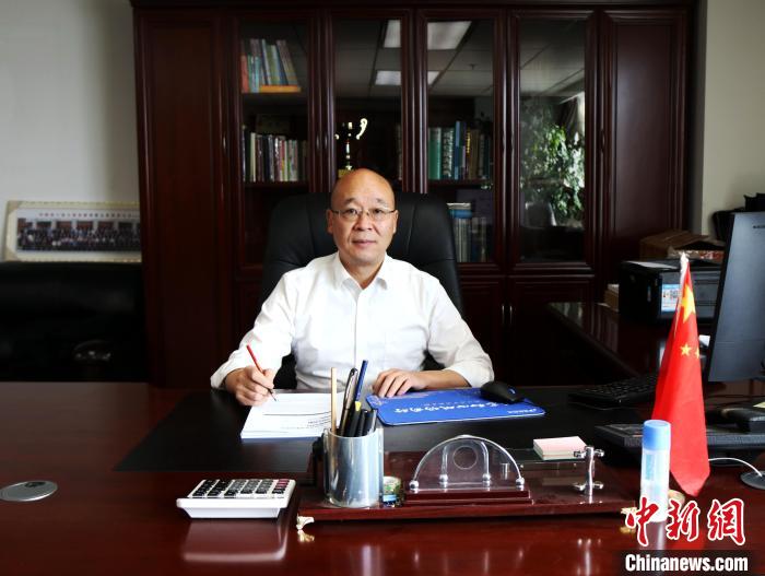 （兩會聲音）全國政協委員王昆：建議氫能源列車落地青藏高原，打造低碳“天路”