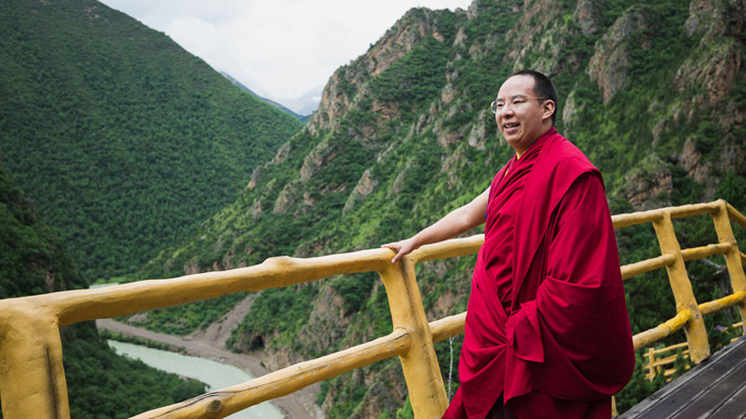 盼產業興旺，閱秀美風光，十一世班禪心系家鄉父老