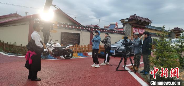 甘肅甘南探尋發(fā)展歸宿：“我”記錄雪域草原紅色故事