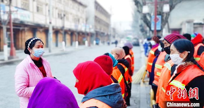 青海同仁“石榴籽家園”：四區隊長“雷鋒”的小情大愛