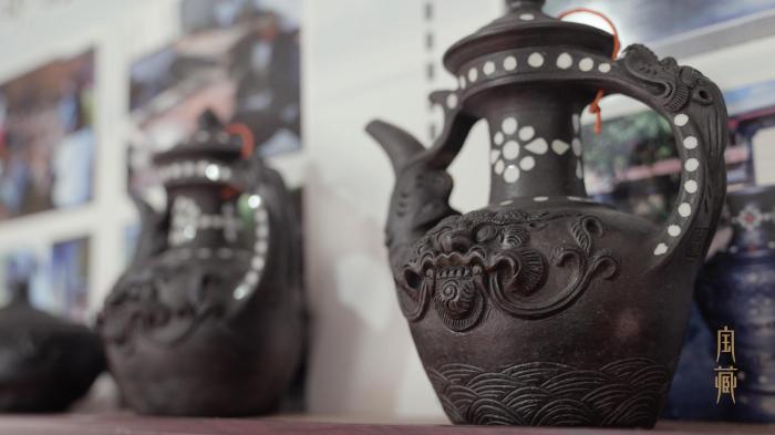 圖為尼西黑陶作品。　張厲 攝