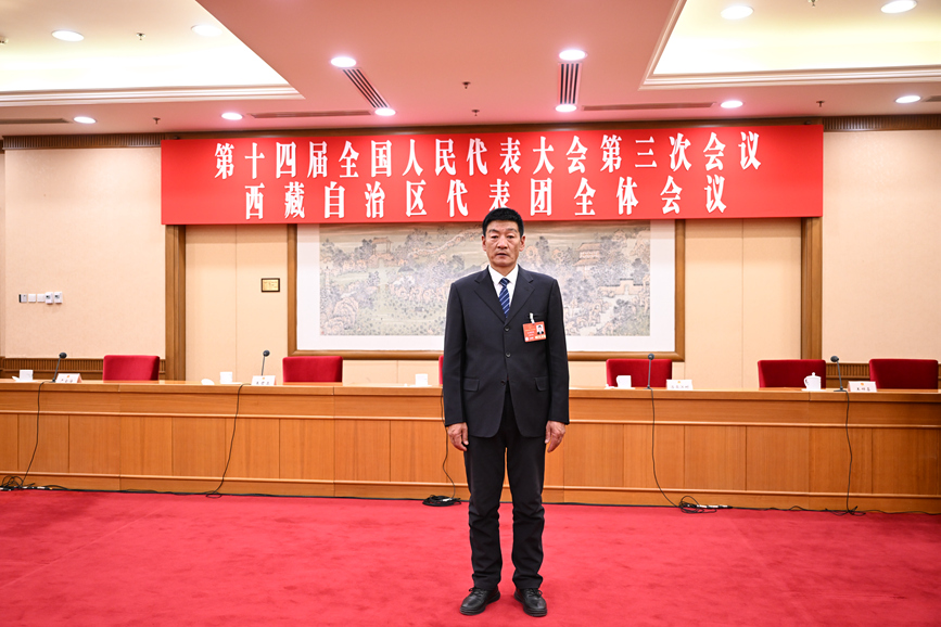 全國人大代表、國網(wǎng)拉薩供電公司城區(qū)供電服務(wù)中心帶電作業(yè)保電班副班長(zhǎng)扎西尼瑪。次吉美朵攝