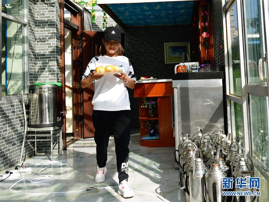 （全面建成小康社會“百城千縣萬村調研行”·圖文互動）（4）青海卡陽村：“光棍村”的華麗轉身